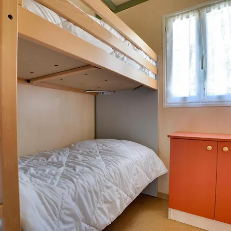Cozy In La Faute-sur-Mer